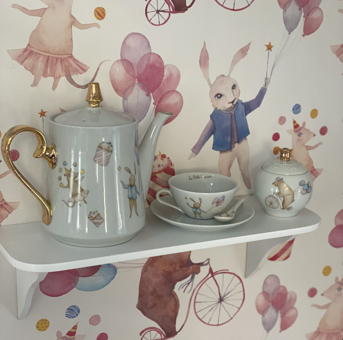 42453CA8-5D82-40F7-9EA8-41FF6B2100BA