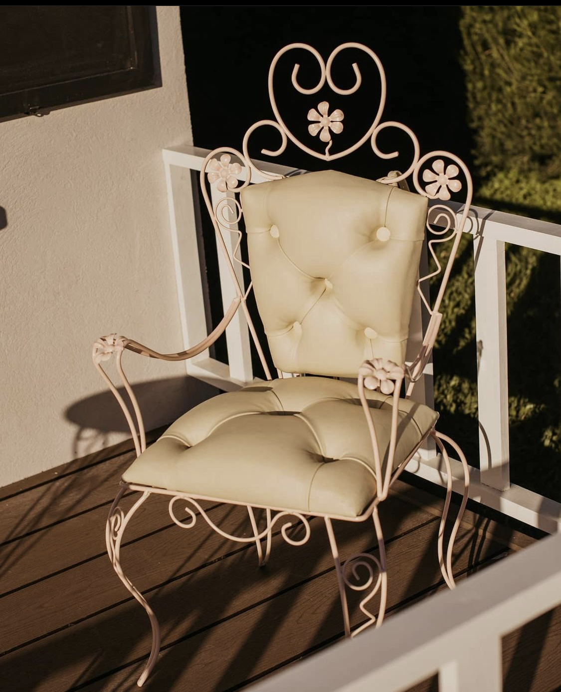 90D7674D-6C66-49F4-8834-9657AE325EAC