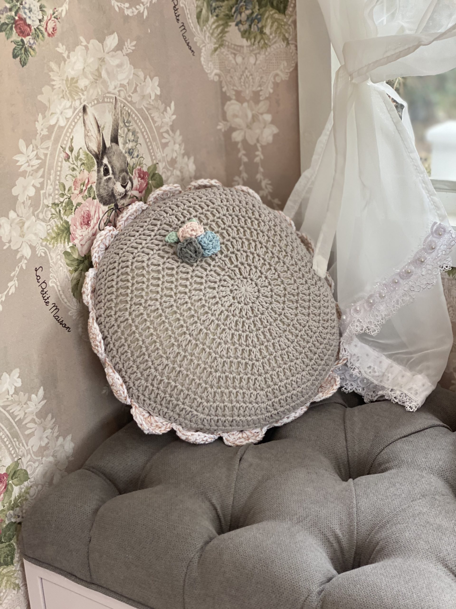 BA8E24C5-5838-4DFA-B1CE-E5FA6299B2F7