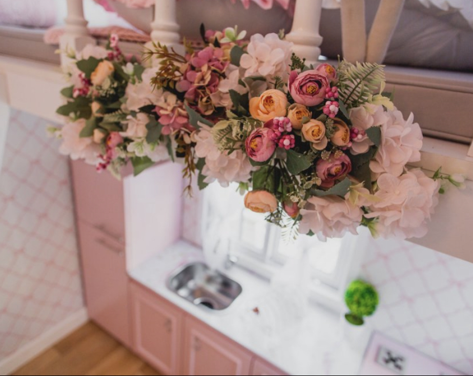 33EA0CD5-371E-4AC4-B4BD-448D0A90DFFF