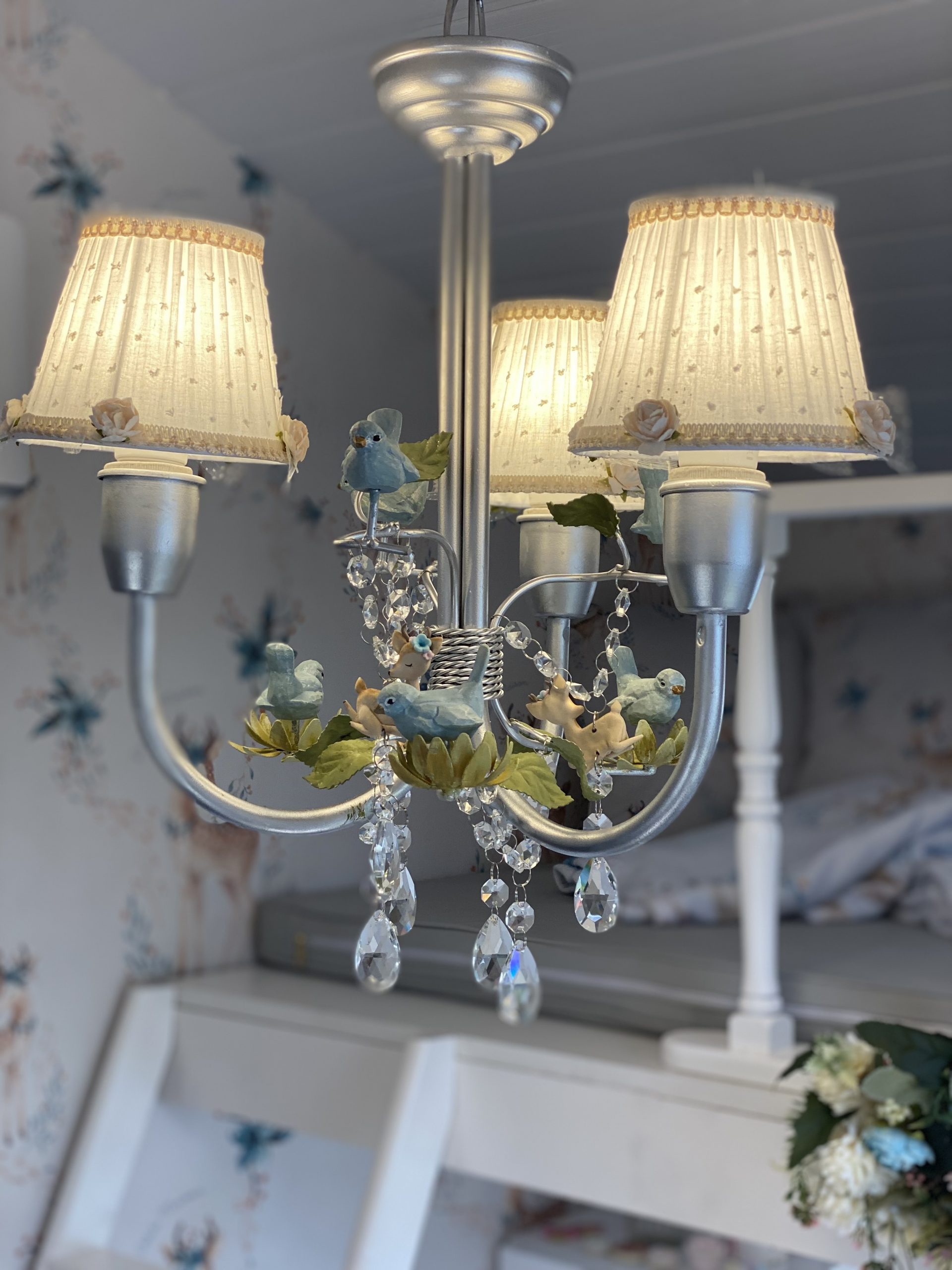 0B406D2D-25FF-4196-8883-098936D68F07