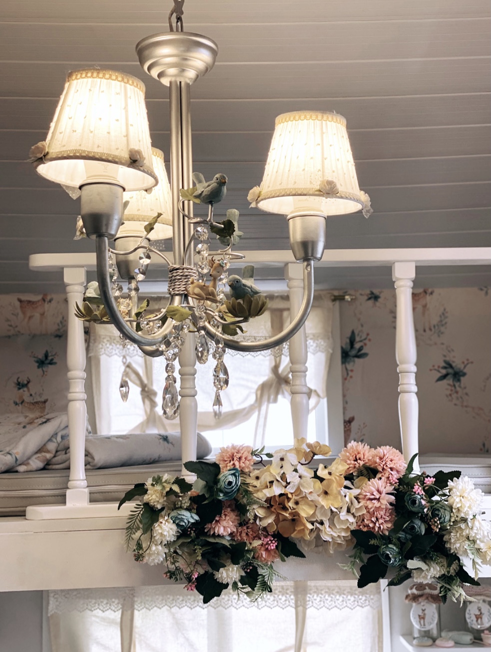 5FFF7451-1C4C-40BA-AC33-29C4FF49892F