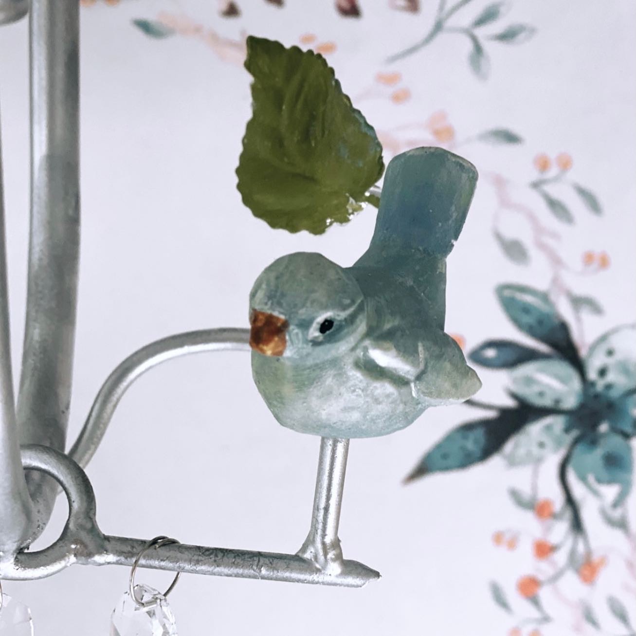 C17B23B4-F450-4B7B-BCB9-C8FFB3682113