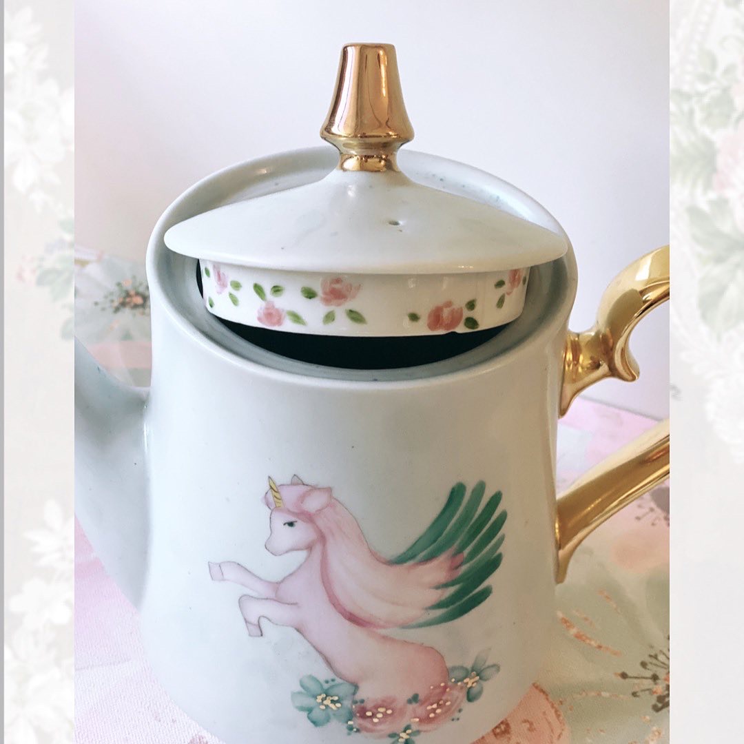 9FED8929-C657-48B8-A00A-93E881FBF753